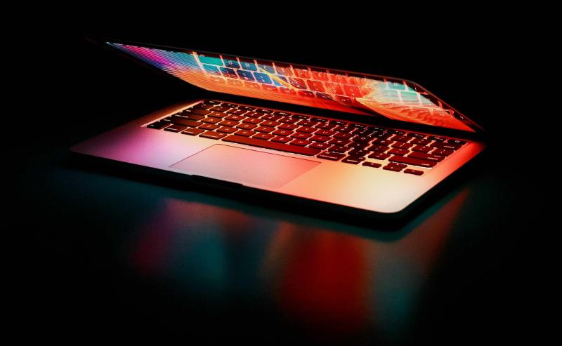 Featured image of post Easter Sunday - New MacBook